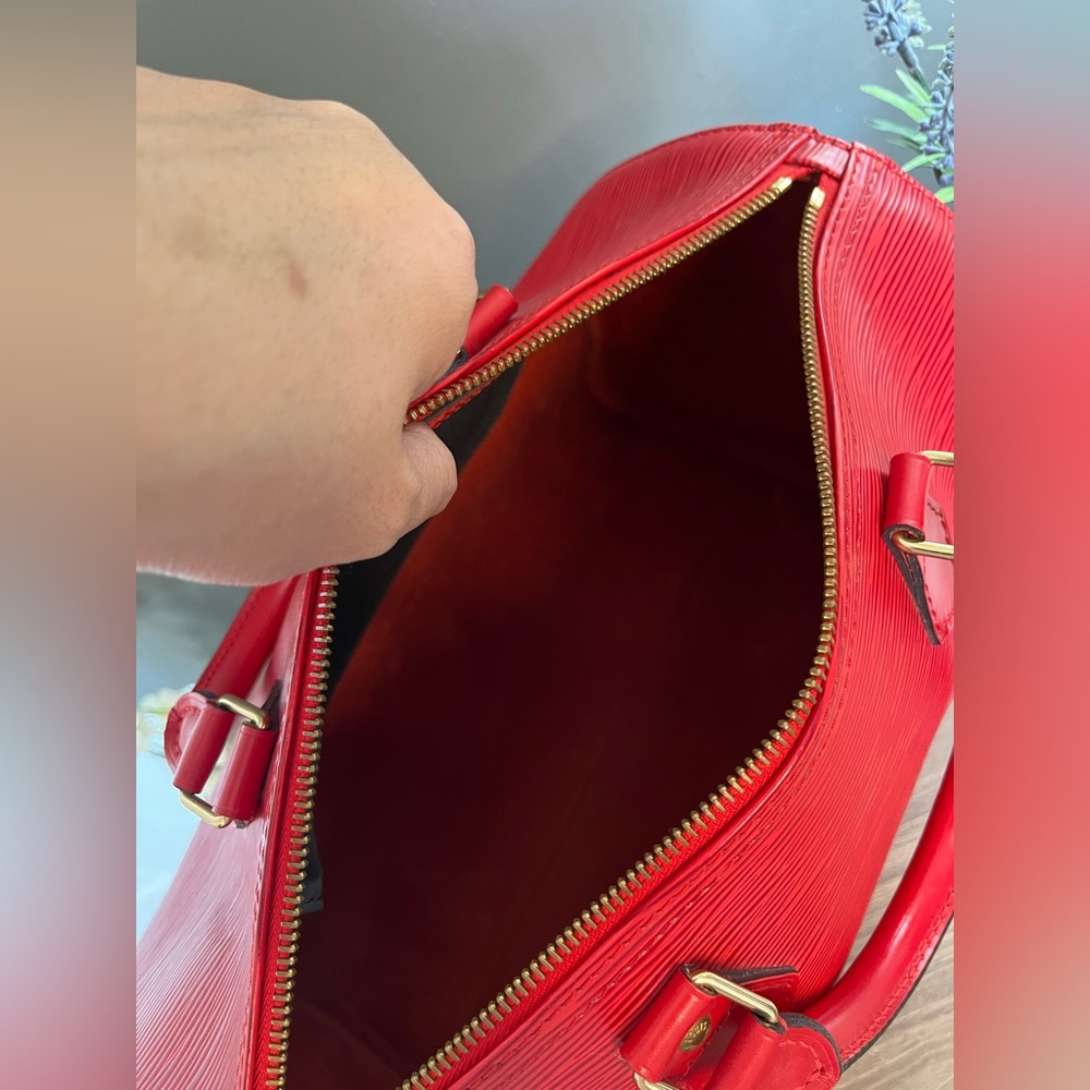 Louis Vuitton Speedy Epi 30 - Red - Picture 9 of 16